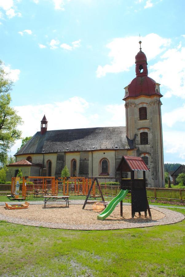 Penzion Na Fare Dubenec Exterior foto